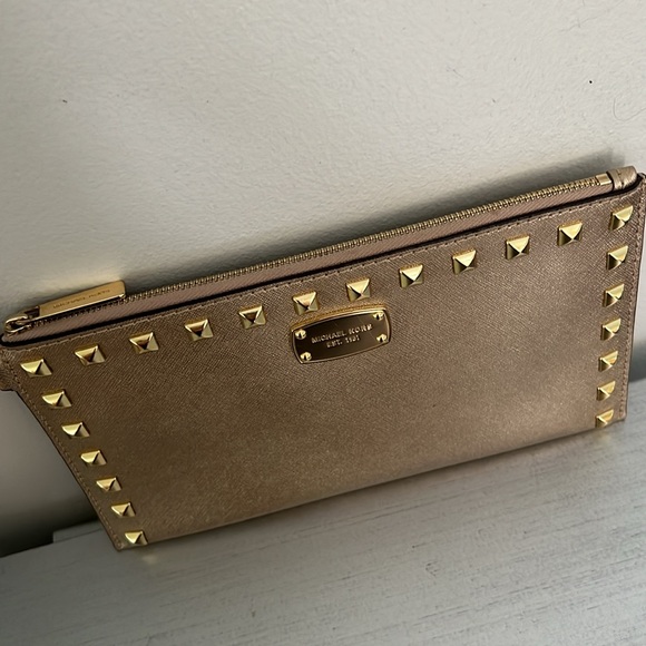 Michael Kors Wristlet - Picture 3 of 7
